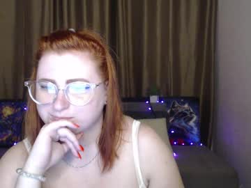 alicia side red
