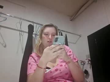 avery doll21