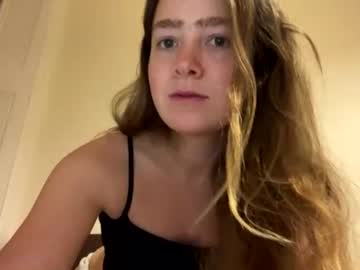 chloe lovesit