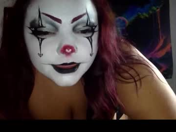 cl0wnm0mmy