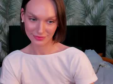 dominika foxy