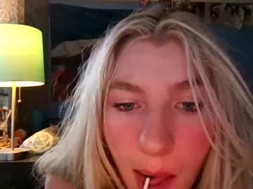 golfgirlcarly