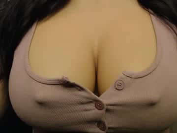 joannie boobs
