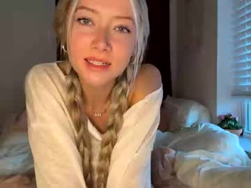 lilyyymonroee