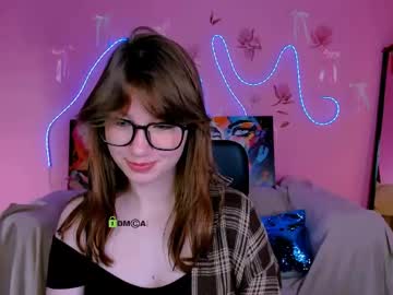 lucy shy3