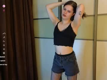 madeleine holt 