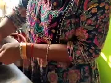 nisha800411