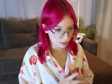 pink tilly